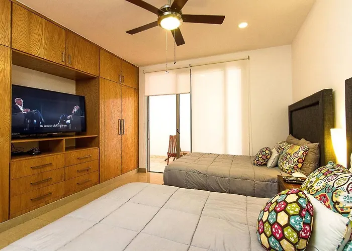Breathtaking 2 Bedroom, Private Terrace - Bbq * Playa del Carmen
